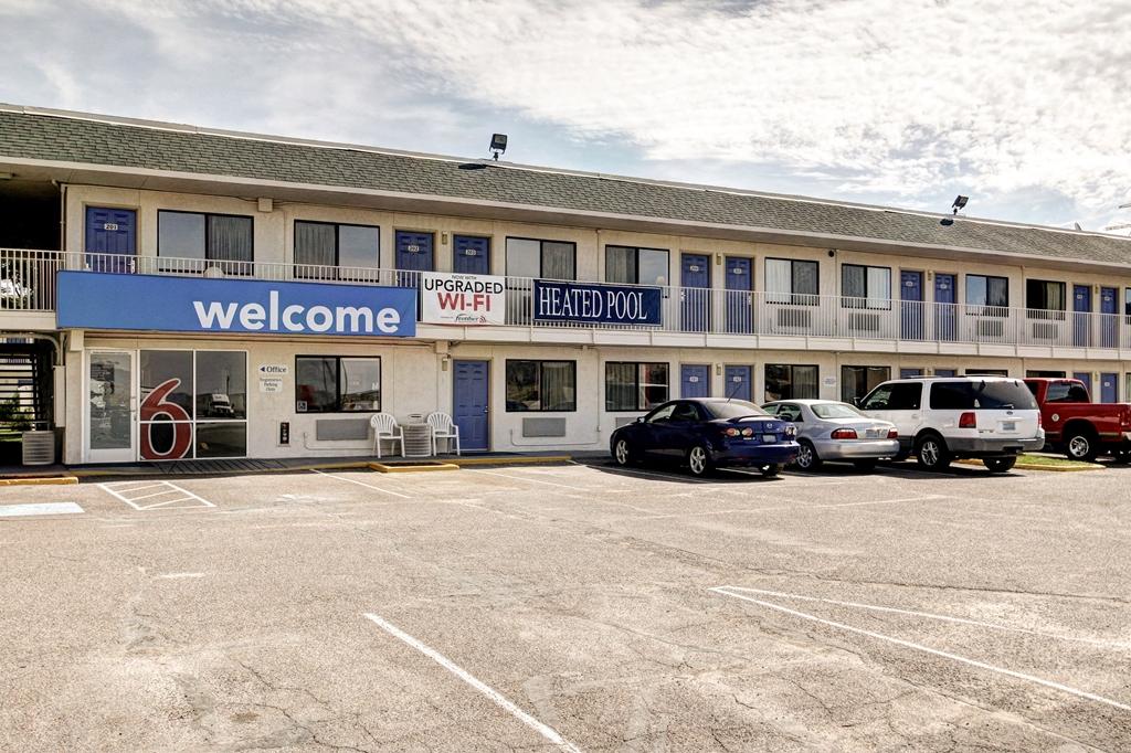 Motel 6 Wells Ngoại thất bức ảnh