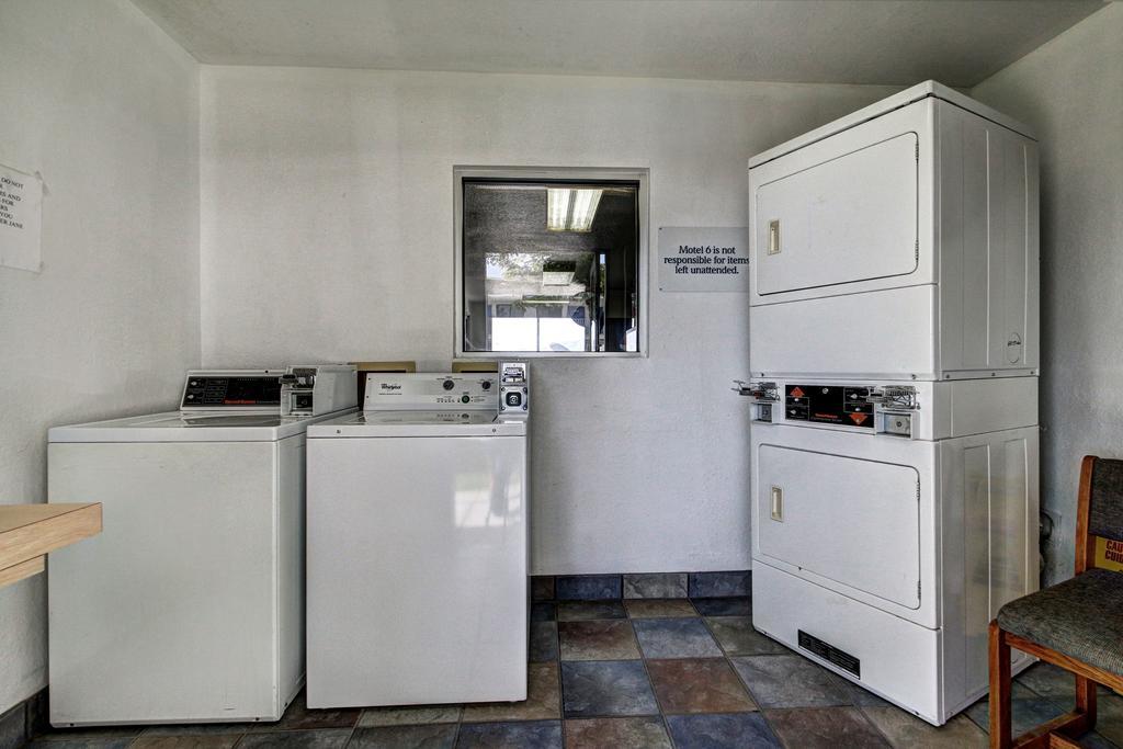 Motel 6 Wells Ngoại thất bức ảnh