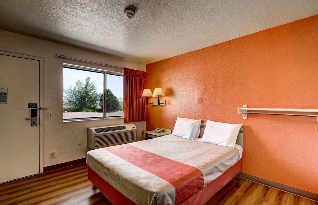 Motel 6 Wells Ngoại thất bức ảnh