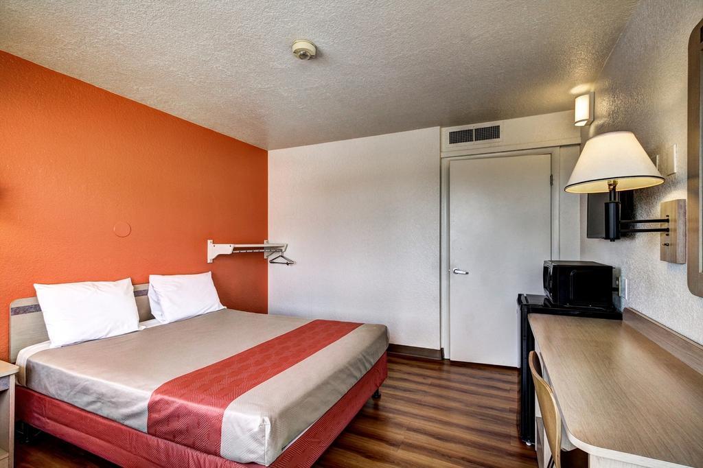 Motel 6 Wells Ngoại thất bức ảnh