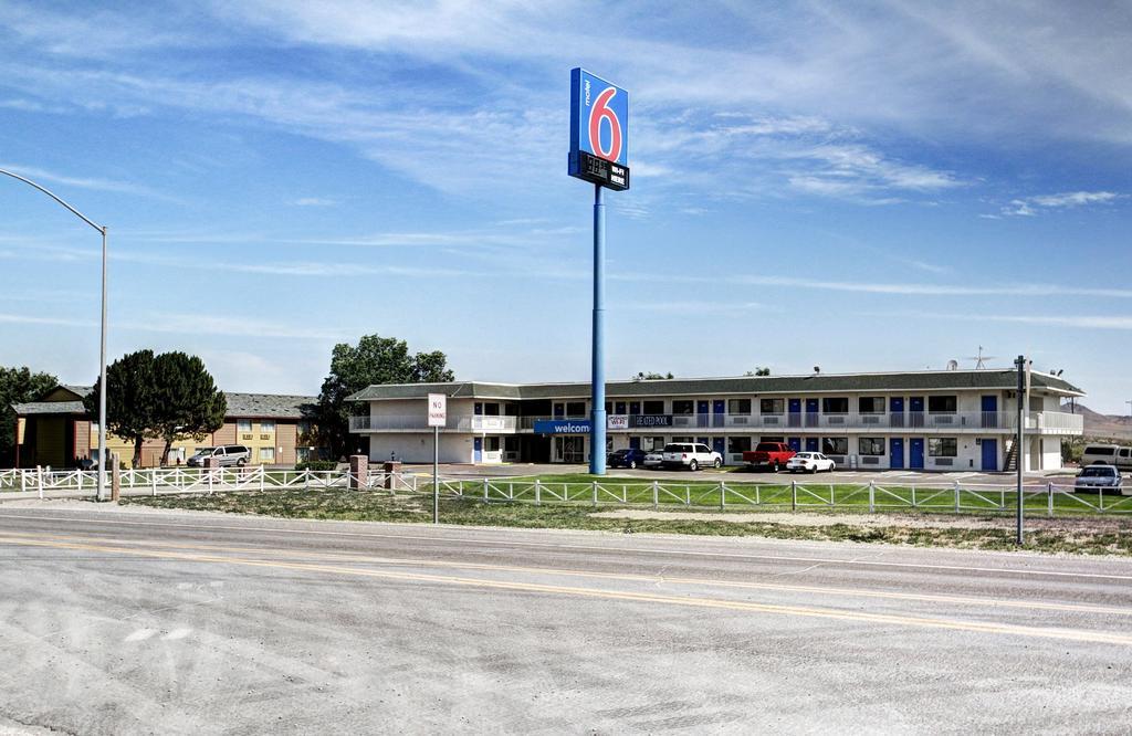 Motel 6 Wells Ngoại thất bức ảnh