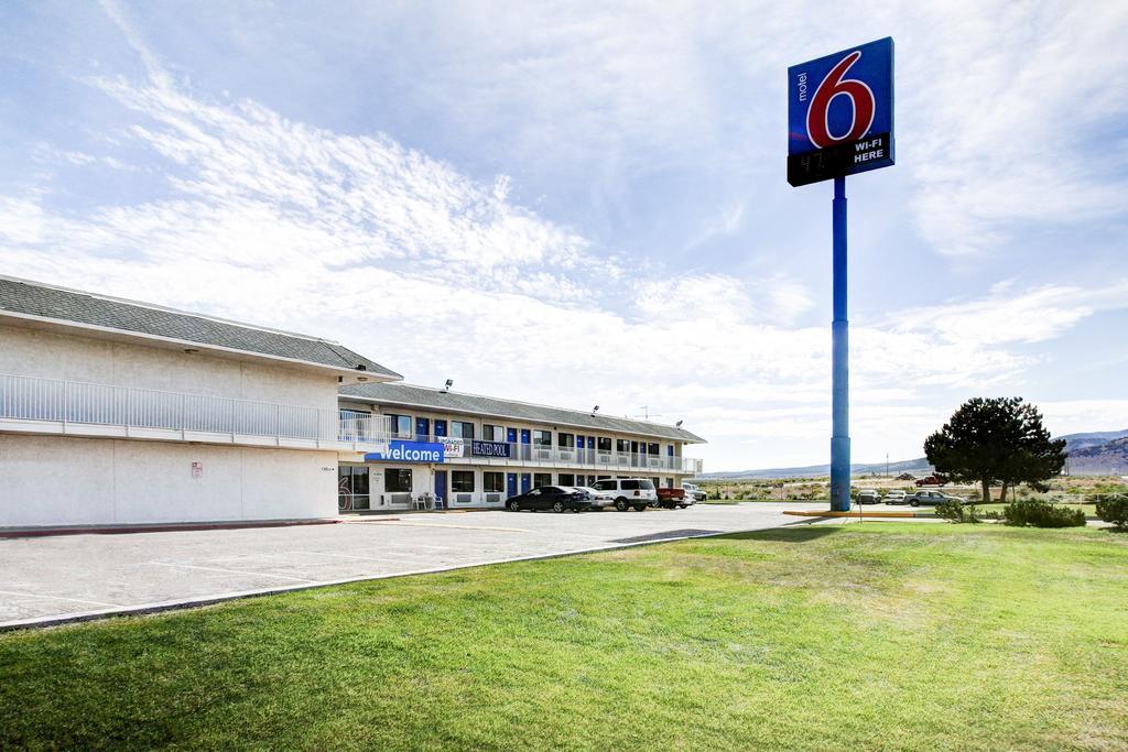Motel 6 Wells Ngoại thất bức ảnh